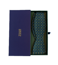 Load image into Gallery viewer, Baylor BU Bow Tie